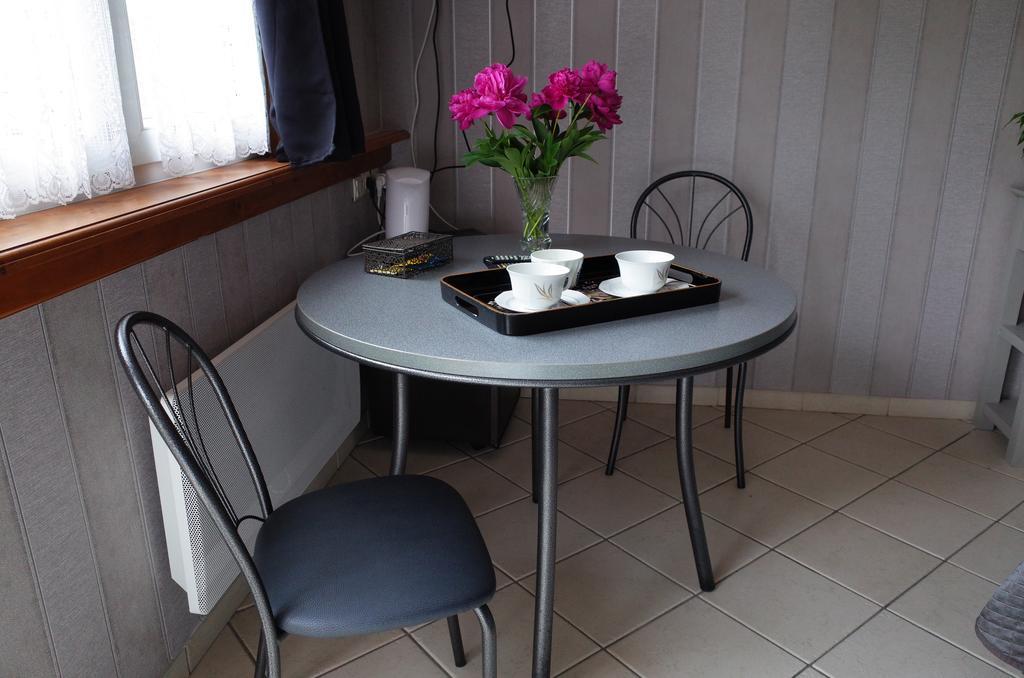 Bed and Breakfast Les Charmilles Hazebrouck Zewnętrze zdjęcie